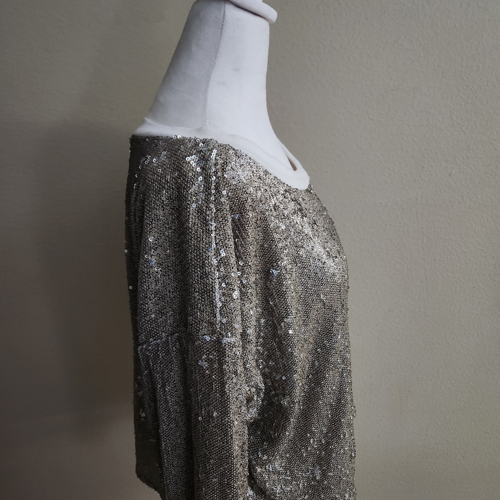 NWT Chaser silver sequin sweater - Picture 4 of 8